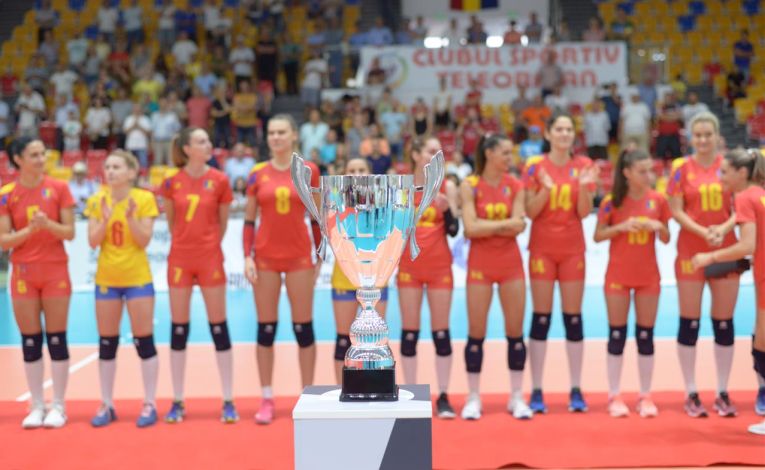 Naționala feminină a României, în așteptarea trofeului Silver League