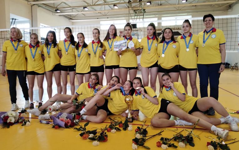 CSM București este campioana cadetelor în campionatul 2020/ 2021