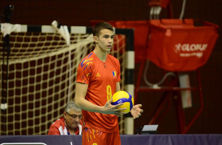 Daniel Chițigoi, la naționala Under 17 a României