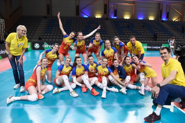 Bucuria naționalei României după victoria cu Spania, din Golden League
