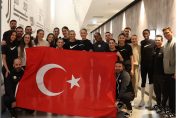 Vakifbank Istanbul a fost așteptată de fanii turci la aeroport în Italia